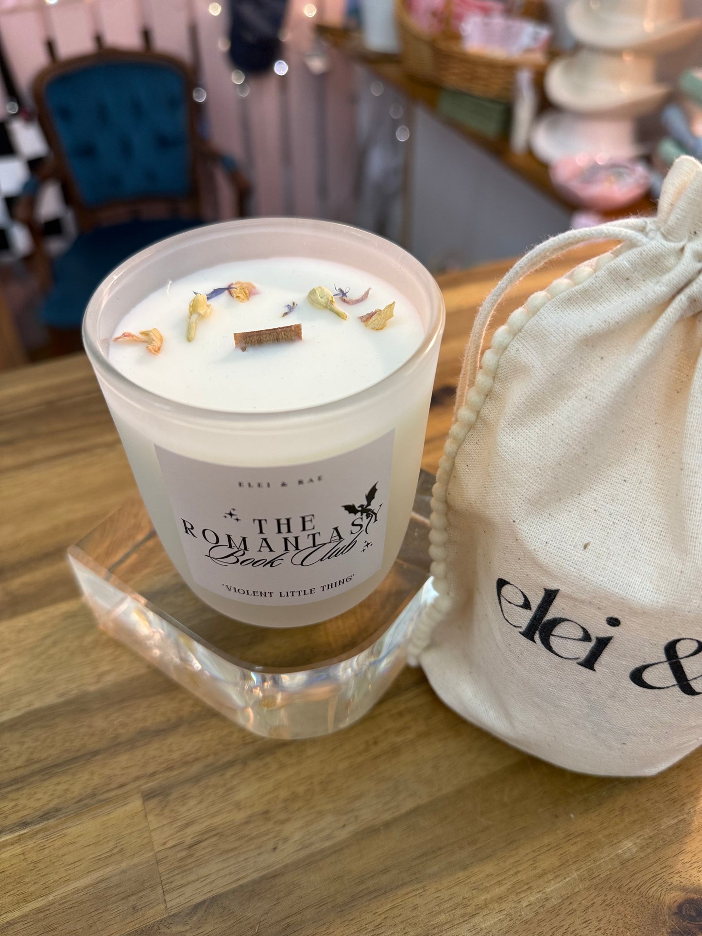The Romantasy Book Club Candle