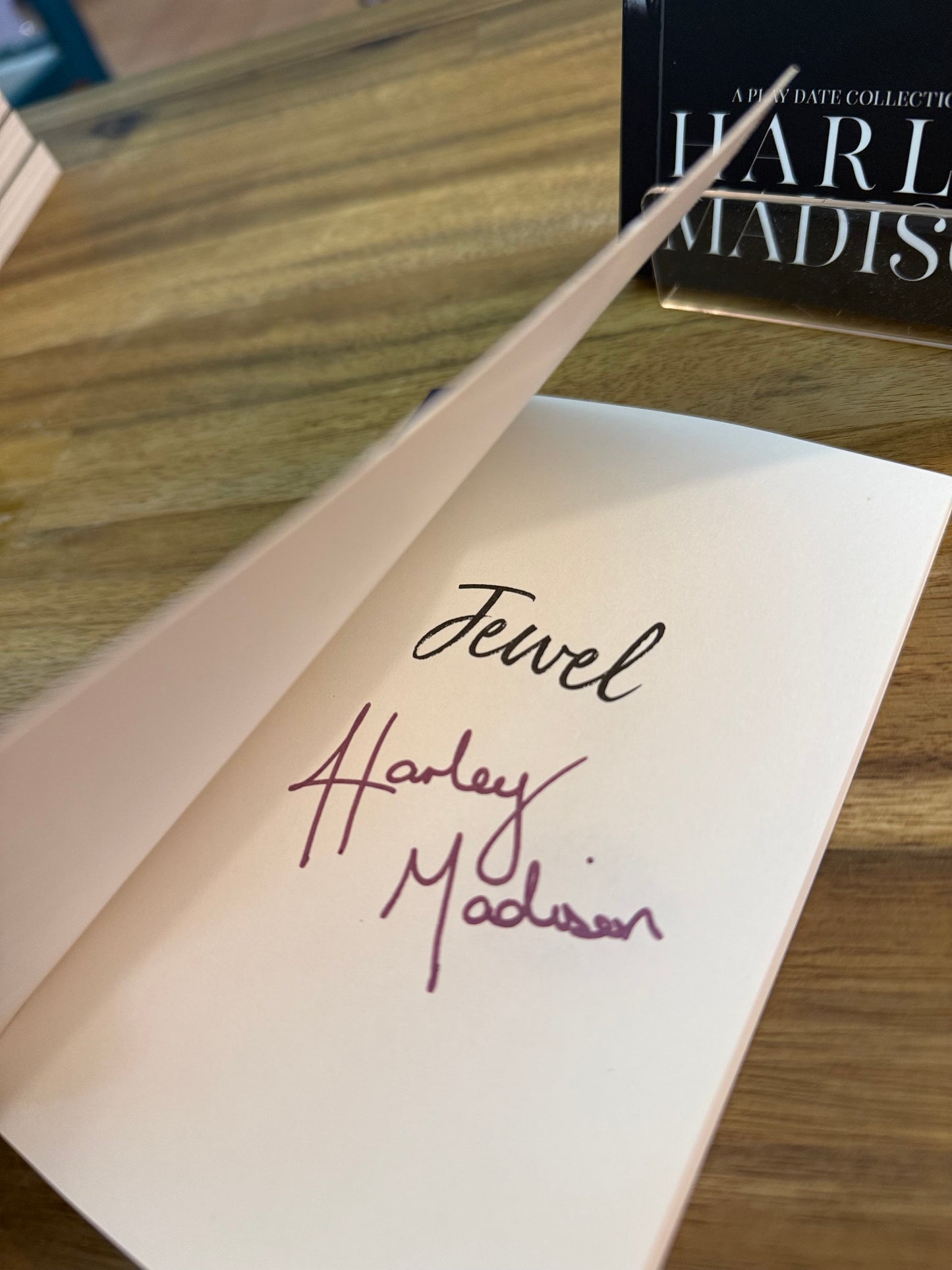 Jewel - Harley Madison