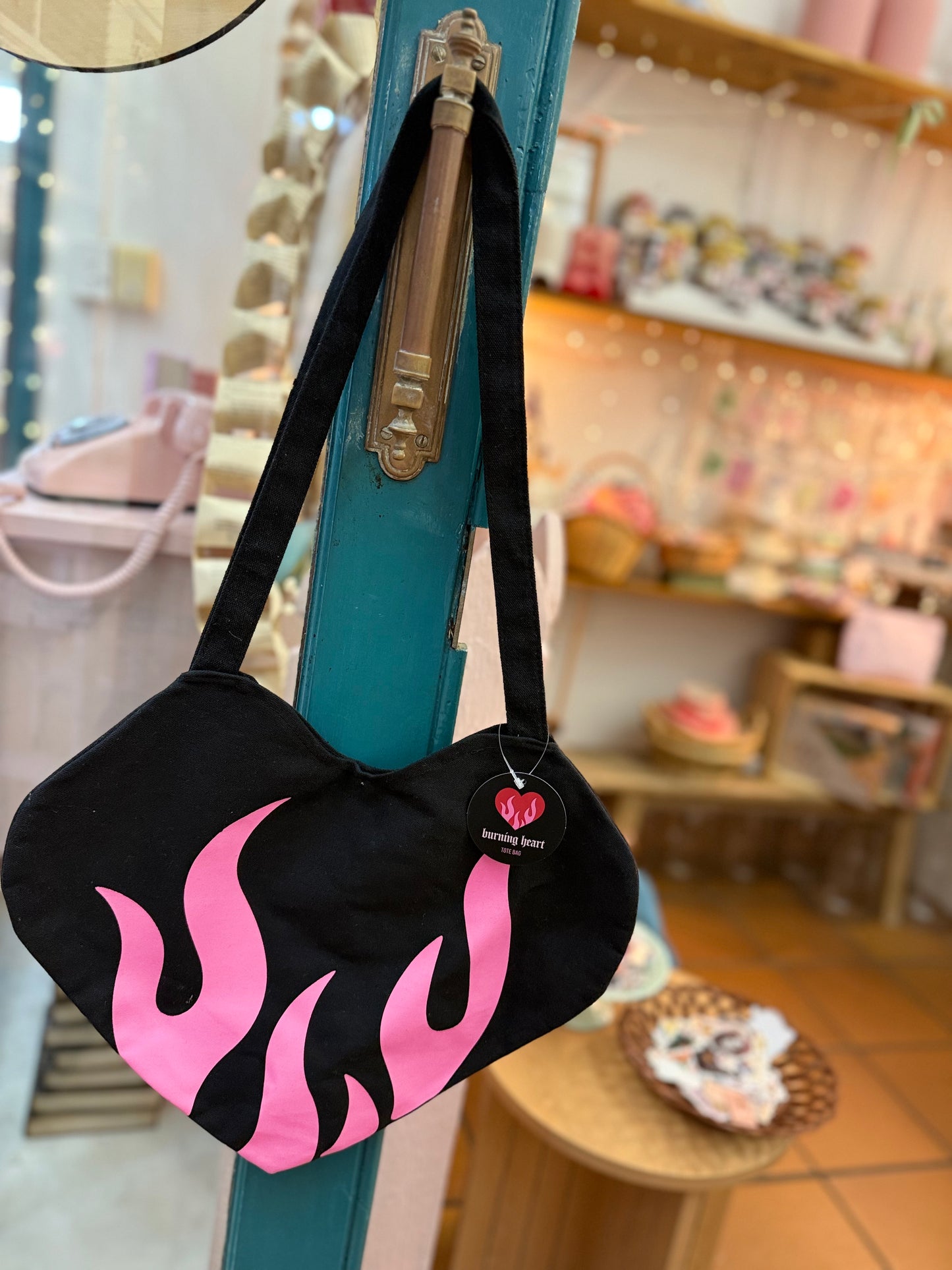 Burning heart shape tote bag