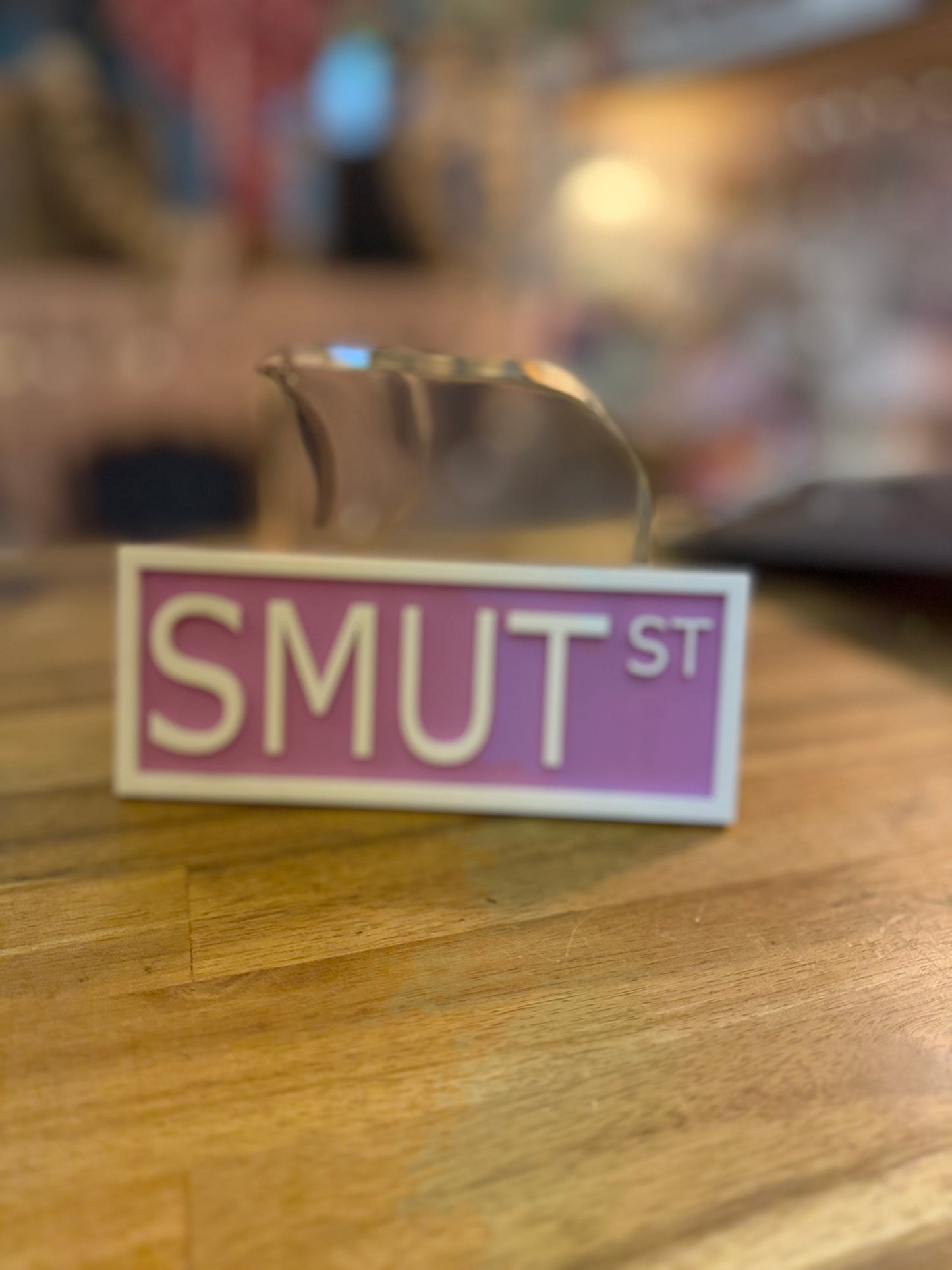 Bookshelf Sign - SMUT St