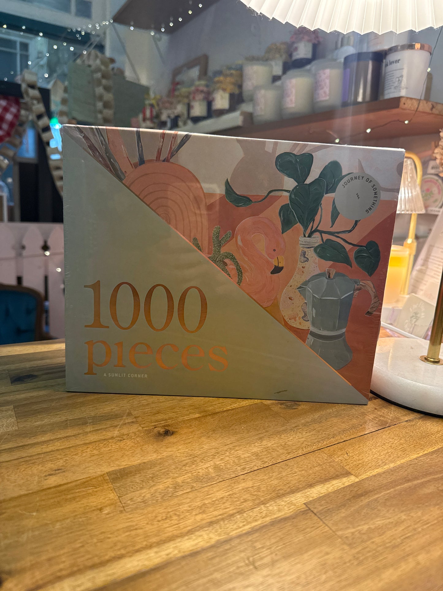 A sunlit corner - 1000 piece puzzle