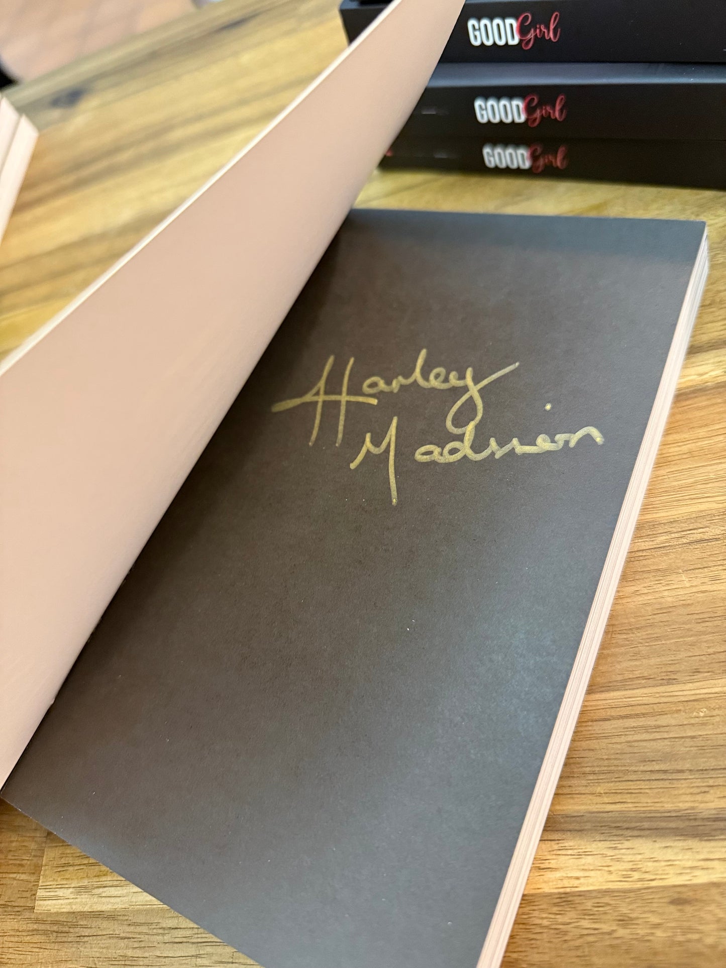 Good Girl - Harley Madison