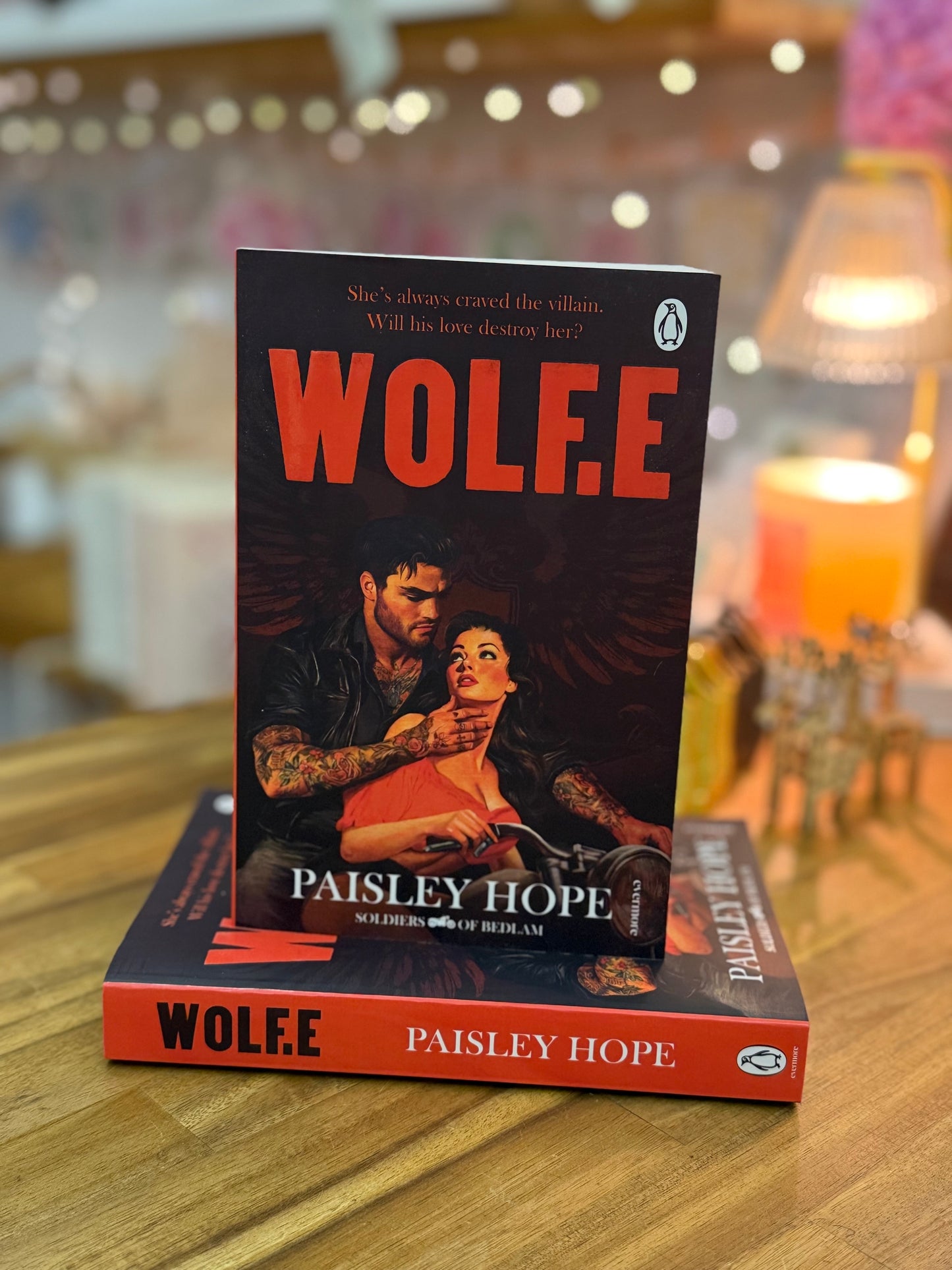 Wolf.E - Paisley Hope