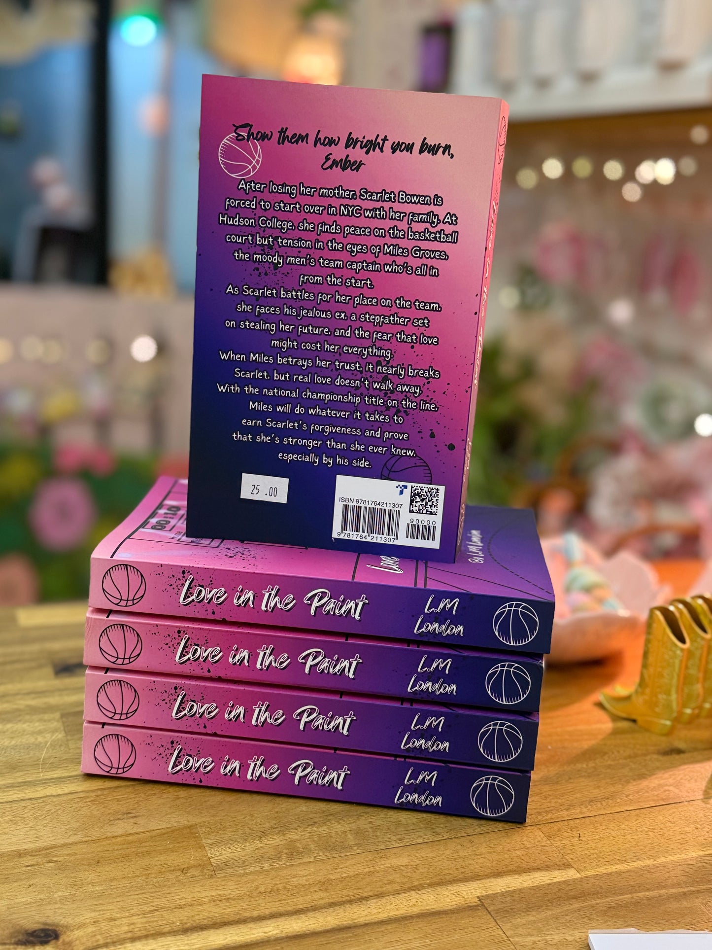 Love in the Paint - L.M London