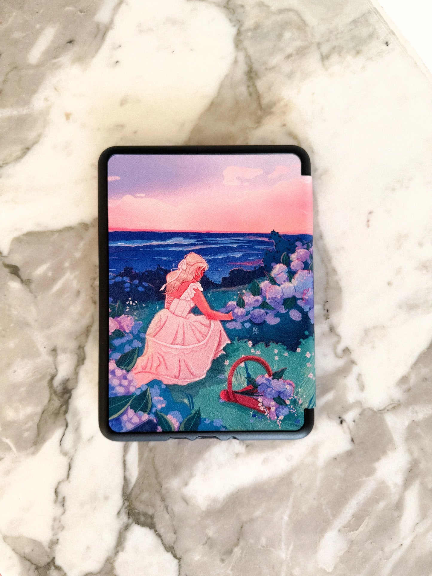 Hydrangeas by the Sea - Kindle Case